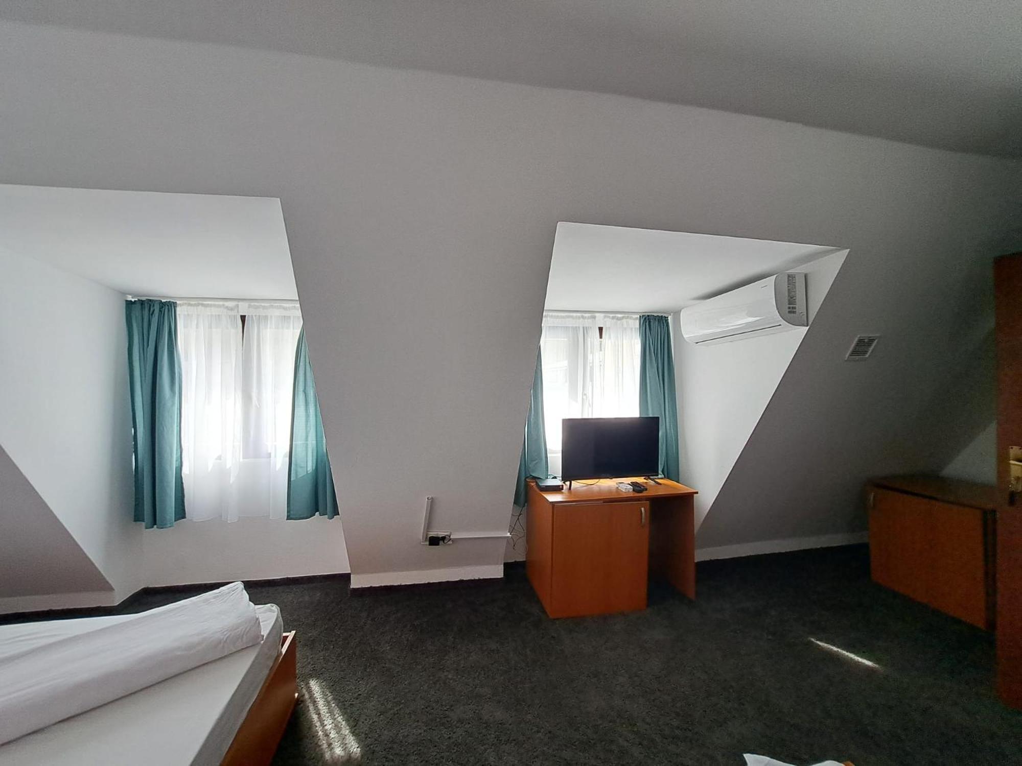 Hotel Pescarus Port Bicaz Exteriér fotografie