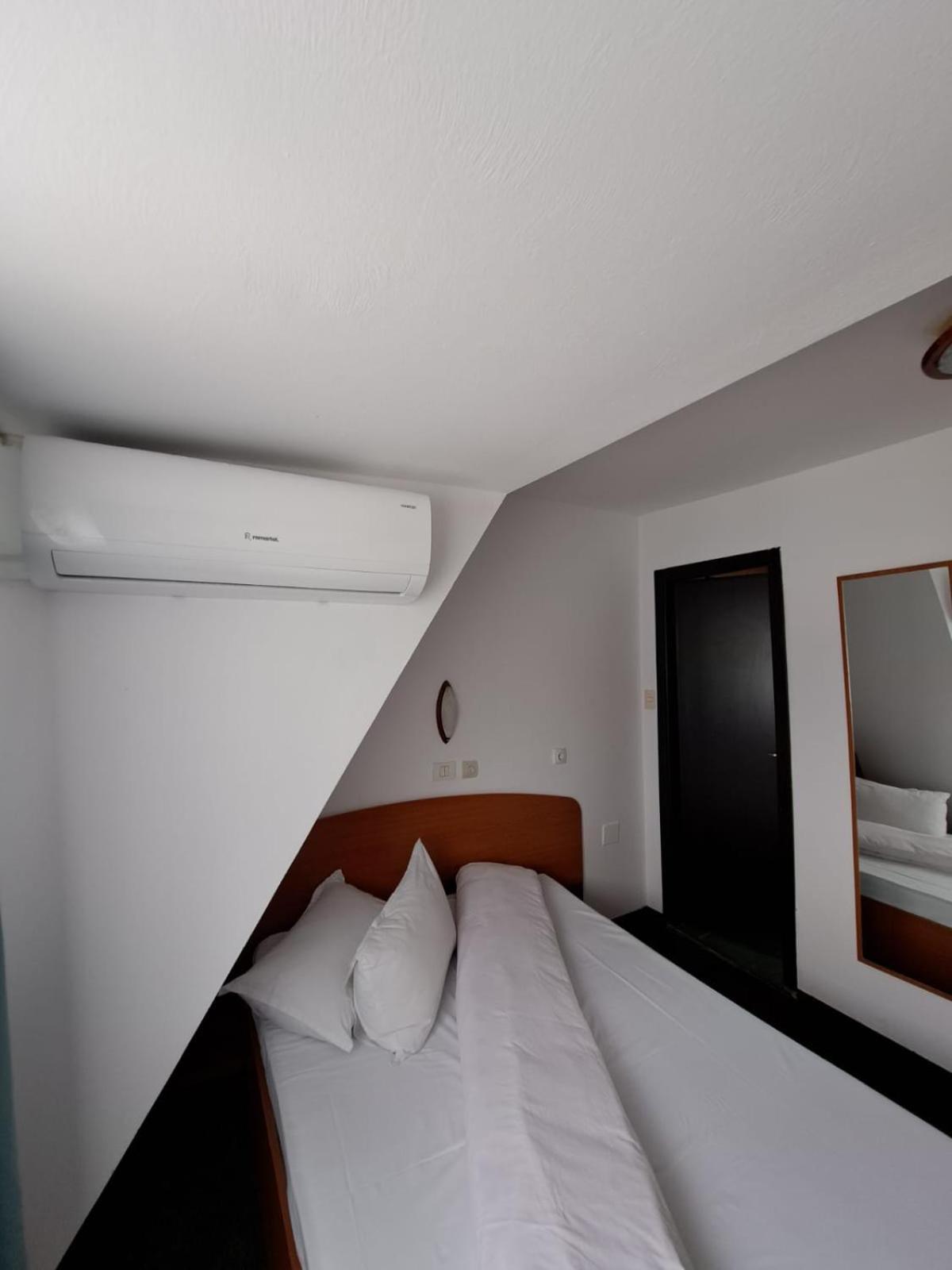 Hotel Pescarus Port Bicaz Exteriér fotografie